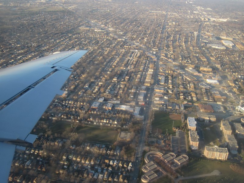 TorontoFlighttoChicago121611-3602.jpg - Touhy Ave near Milwaukee Ave