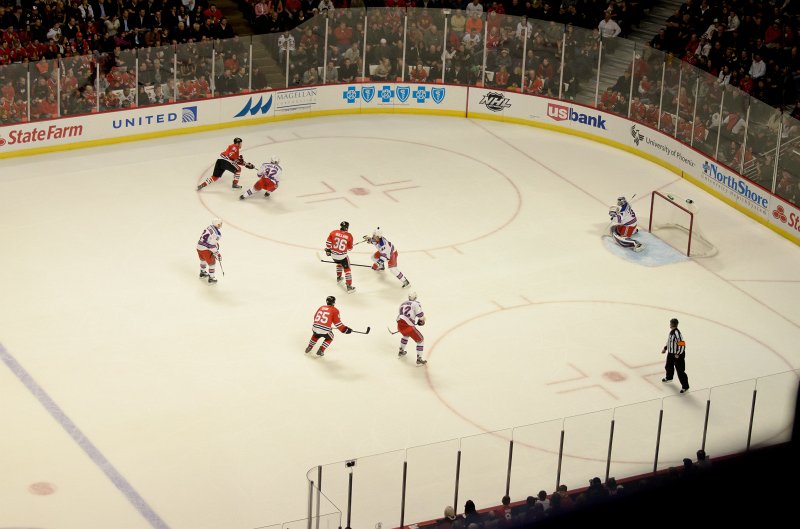 Blackhawks030912-9108.jpg - Rangers vs Hawks