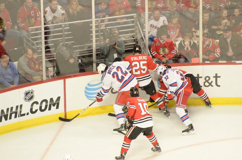 Blackhawks030912-9132.jpg - Rangers vs Hawks