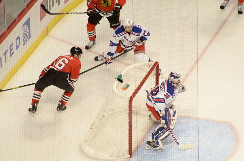 Blackhawks030912-9133.jpg - Rangers vs Hawks
