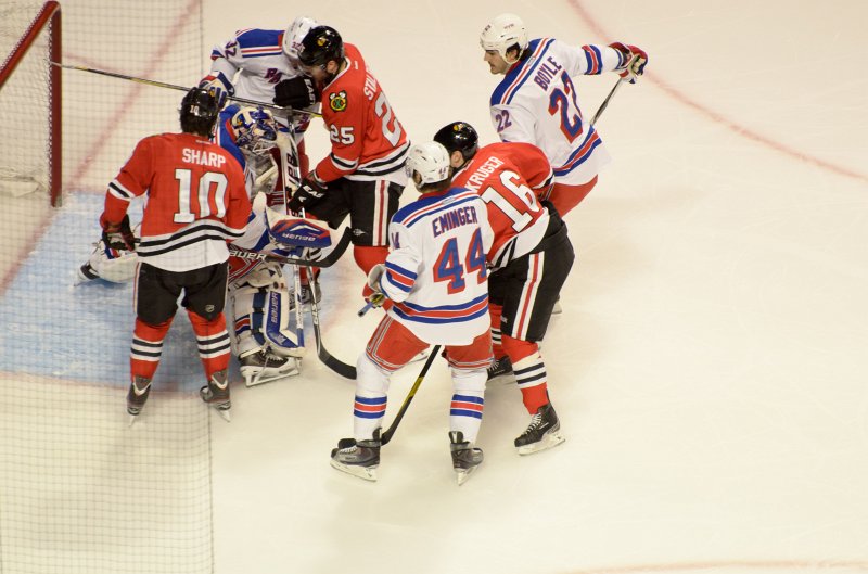 Blackhawks030912-9136.jpg - Rangers vs Hawks