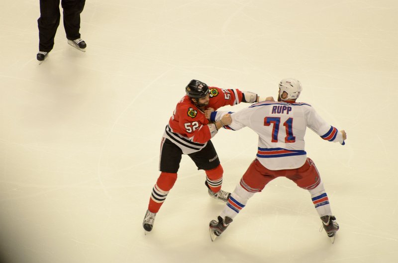 Blackhawks030912-9142.jpg - Rangers vs Hawks