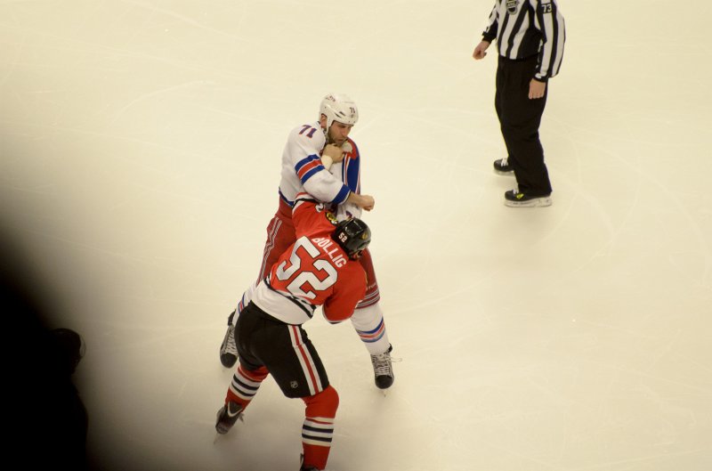 Blackhawks030912-9150.jpg - Rangers vs Hawks