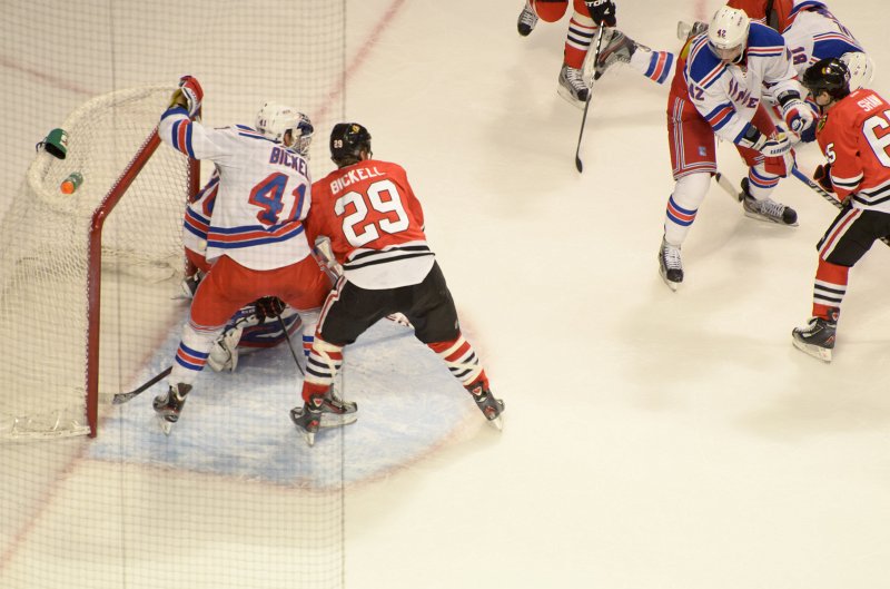 Blackhawks030912-9196.jpg - Rangers vs Hawks