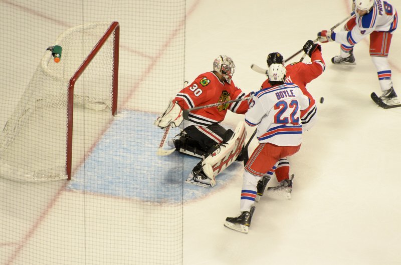 Blackhawks030912-9224.jpg - Rangers vs Hawks