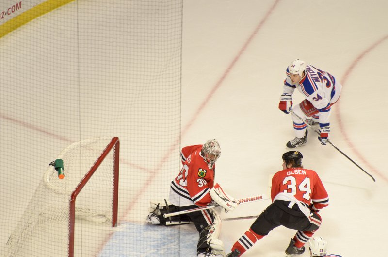 Blackhawks030912-9234.jpg - Rangers vs Hawks