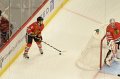 Blackhawks030912-9218
