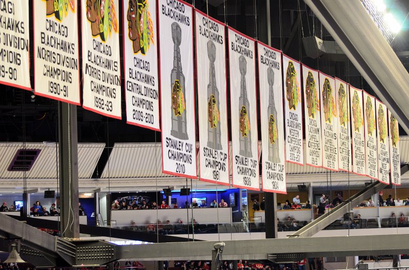 Blackhawks030912-9074.jpg - Rangers vs Hawks Hockey  at United Center