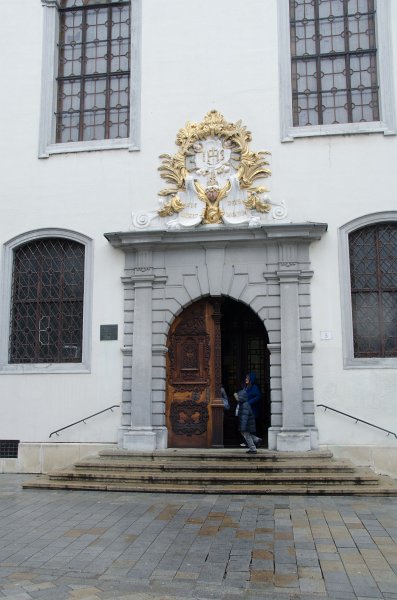 Bratislava012212-8299.jpg - Kostol Najsvätejšieho Spasiteľa, Jezuitský kostol /  Holy Saviour Church,  the Jesuit Church, Main Square / Hlavné námestie