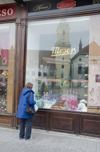 Bratislava012212-8307.jpg - Moser's, Main Square / Hlavné námestie