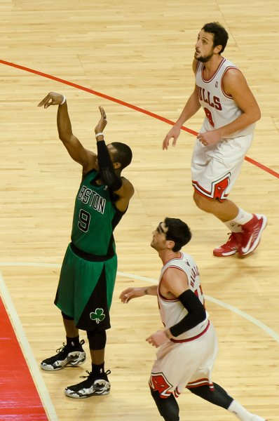 ChicagoBulls121812-4414-2.jpg - Bulls vs Celtics, United Center, Chicago