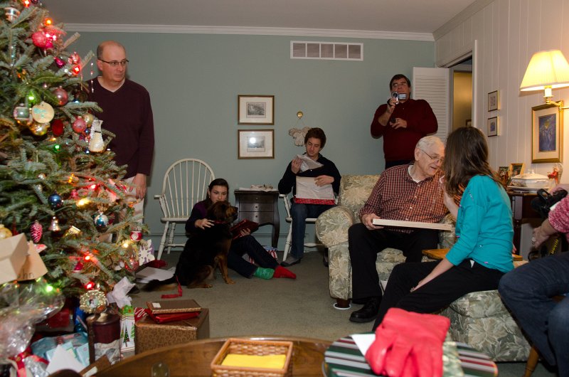 Christmas2012-4536.jpg - Christmas Eve at Mom and Dad's