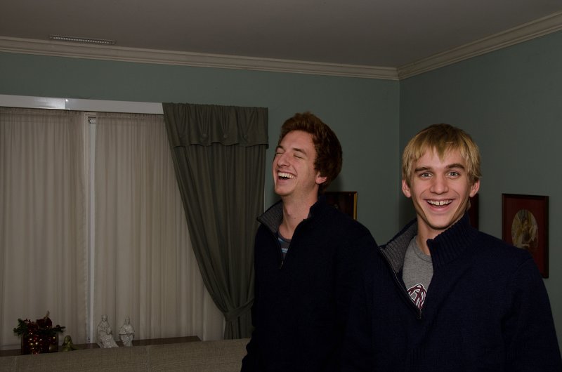 Christmas2012-4571.jpg - Christmas Eve at Mom and Dad's