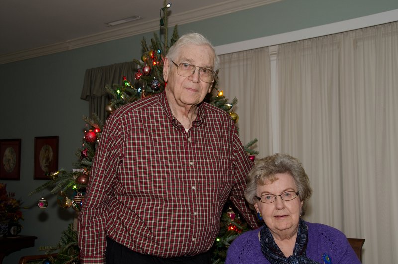 Christmas2012-4608.jpg - Christmas Eve at Mom and Dad's