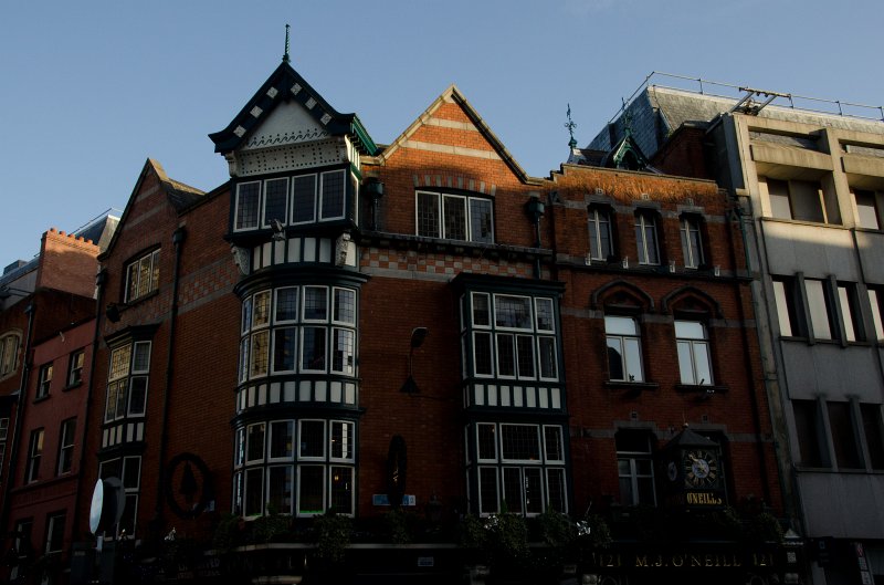 Dublin010212-7782.jpg - O'Neills Bar