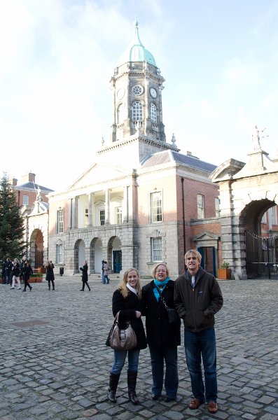 Dublin010212-7815.jpg - Liane, Cathie, and Mike -- Bedford Tower, Dublin Castle Upper Yard