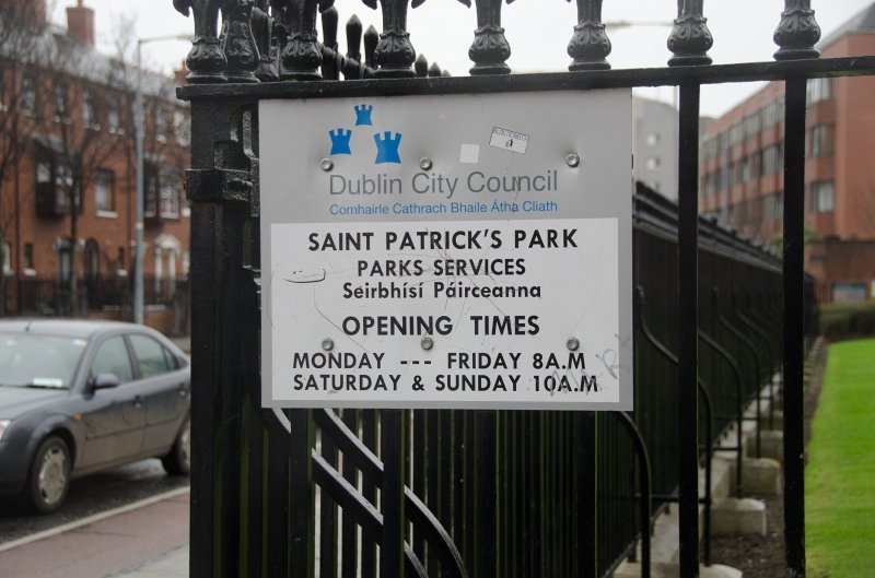 Dublin010212-7974.jpg - Saint Patrick's Park