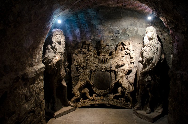 Dublin010212-8035.jpg - statues of Charles II and James II and the coat of arms from the Tholsel , crypt of Christ Church Cathedral