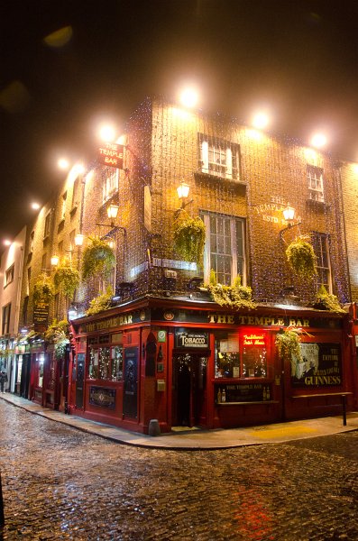 Dublin010212-8100.jpg - The Temple Bar, Temple Bar Evening Walk