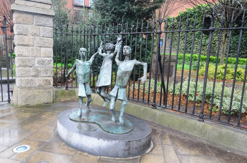 Dublin010212-8013.jpg - Millenium Child statue, across the street from Christ Church Cathedral
