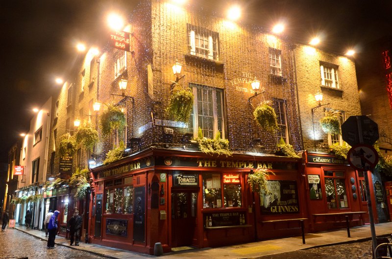 Dublin010212-8104.jpg - The Temple Bar, Temple Bar Evening Walk