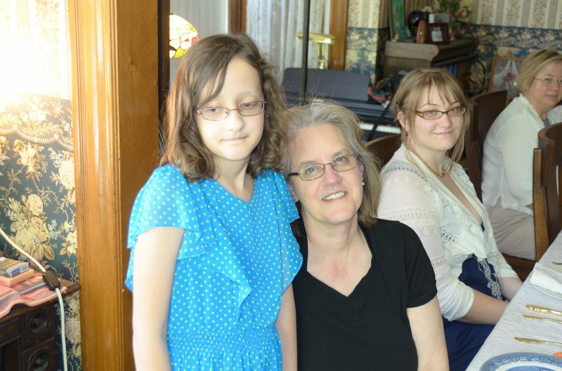 Easter040812-9806.jpg - Easter at Uncle Steve's