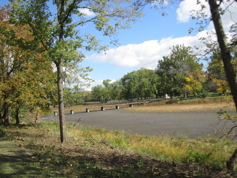 FoxRiverBike093012-4297.jpg - Heading North toward the Windmill Park.  Very dry riverbed