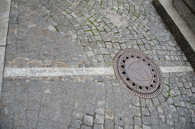 Fussen051212-0813.jpg - Stadt Apotheke Seit 1547, via Claudia