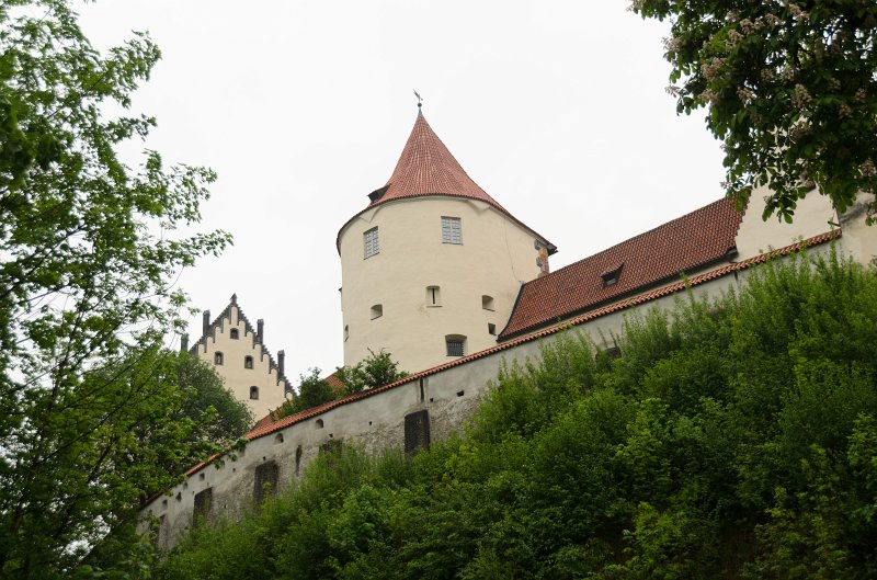 Fussen051212-0833.jpg - Hohes Schloß zu Füssen view from the Stadtpark Baumgarten