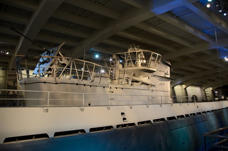 JacksBirthdayApril2012-0125.jpg - Leslie, Cathie, and Jack at, U-505 exhibit at the Museum of Science and Industry