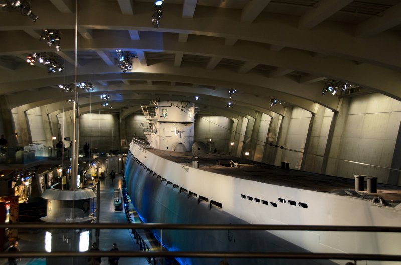 JacksBirthdayApril2012-0127.jpg - Leslie, Cathie, and Jack at, U-505 exhibit at the Museum of Science and Industry