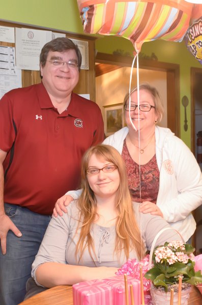 LizBdayFeb12-8909.jpg - Liz Birthday Cake, Happy 23rd!!