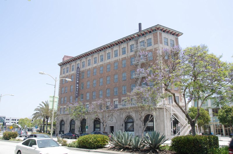 LosAngeles060112-1644.jpg - Culver Hotel, Looking from the West