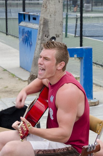 LosAngeles060112-1659.jpg - Guitar Player, Venice Beach Boardwalk
