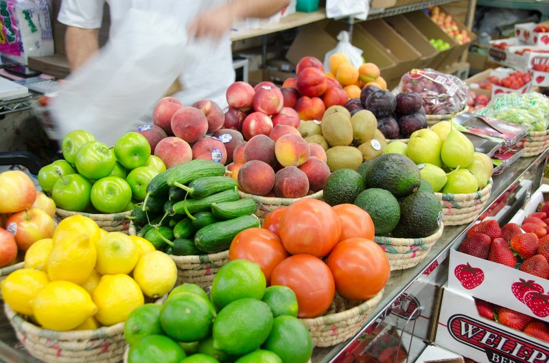 LosAngeles060112-1825.jpg - Flower Market