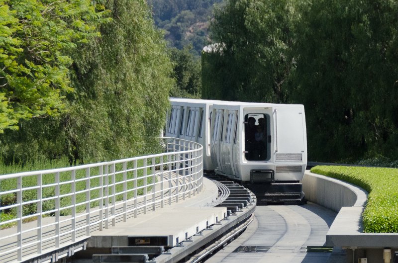 LosAngeles060112-2007.jpg - Getty Museum Tram