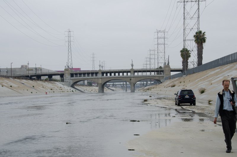 LosAngeles060112-2153.jpg - Seventh Street Bridge, view from 6th St Los Angeles River