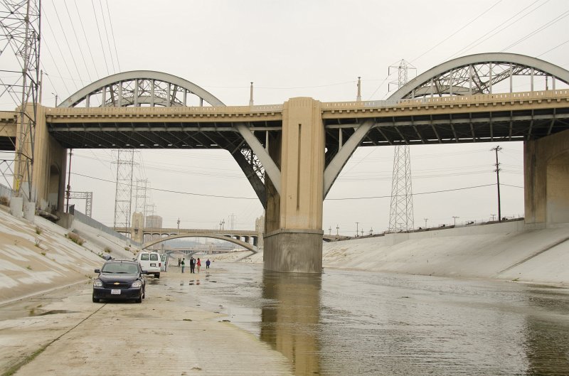 LosAngeles060112-2184.jpg - Sixth Street Bridge over Los Angeles River