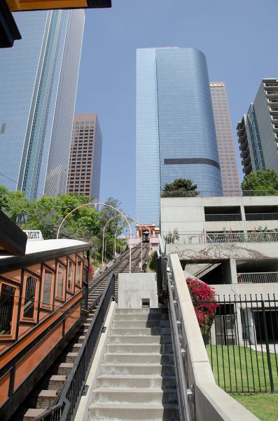 LosAngeles060112-2388.jpg - Angel's Flight funicular. At the top of the stairs: One California Plaza (center, round corner)