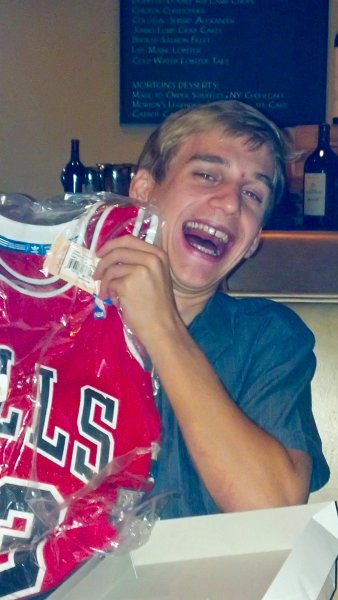 2012-07-25_19-53-58_47.jpg - Mike Birthday Dinner at Morton's