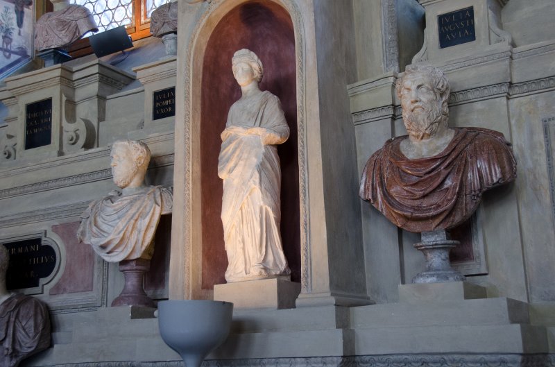 Munich051412-1286.jpg - Antiquarium, Residenz Palace, Munich