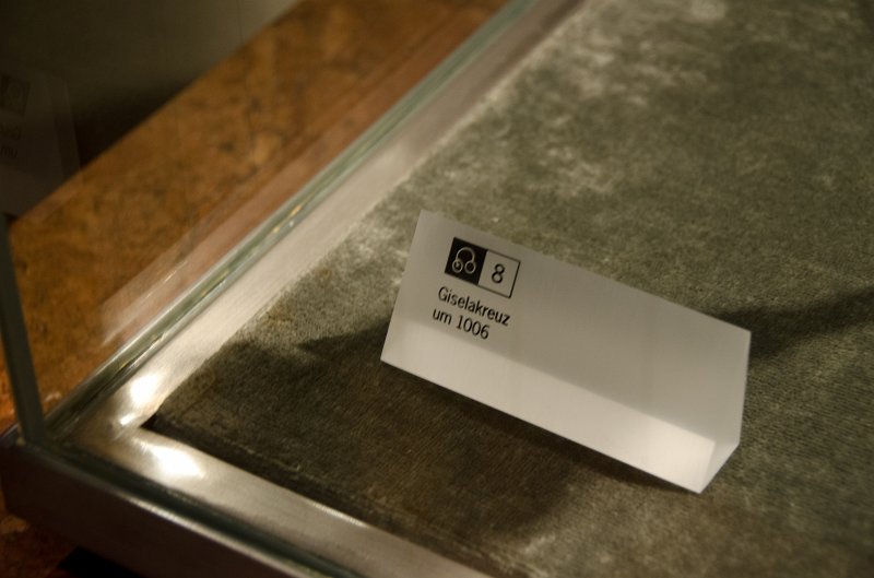 Munich051412-1350.jpg - Schatzkammer / Treasury, Residenz Museum