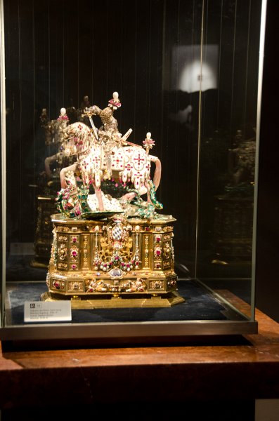 Munich051412-1353.jpg - Schatzkammer / Treasury, Residenz Museum