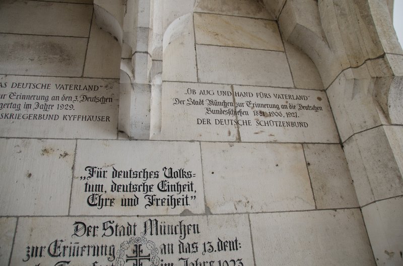 Munich051412-1188.jpg - Neues Rathaus / New Town Hall courtyard