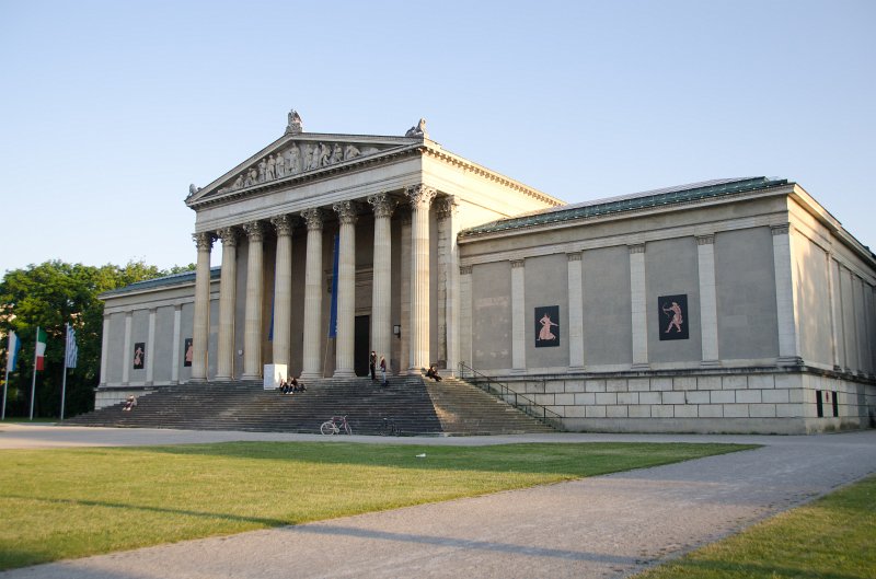 Munich051412-1480.jpg - Staatliche Antikensammlungen / Bavarian State Collections of Antiques on Königsplatz