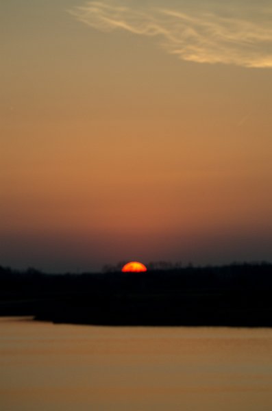 NelsonLake031612-9340.jpg - Sun setting over Nelson Lake