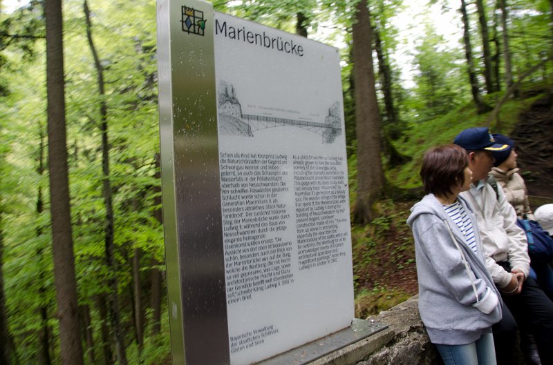 Neuschwanstein051312-1001.jpg - Marienbrücke Bridge over Pöllatschlucht Gorge