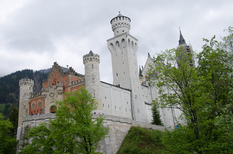 Neuschwanstein051312-1046.jpg - Schloss  Neuschwanstein Castle, view from observation area