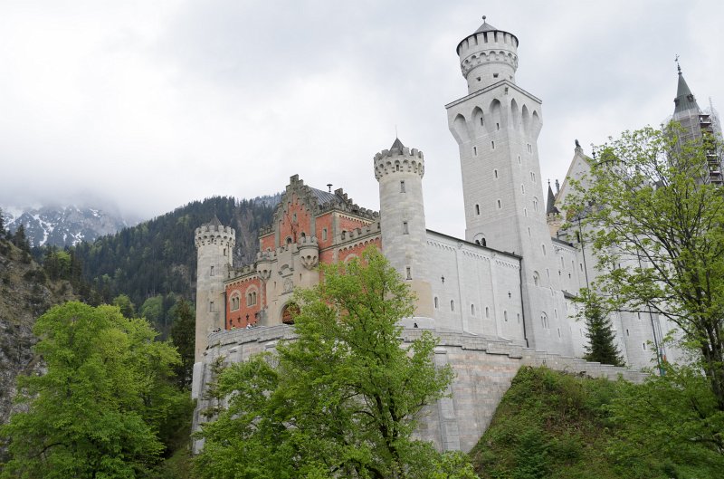 Neuschwanstein051312-1040.jpg - Schloss  Neuschwanstein Castle, view from observation area