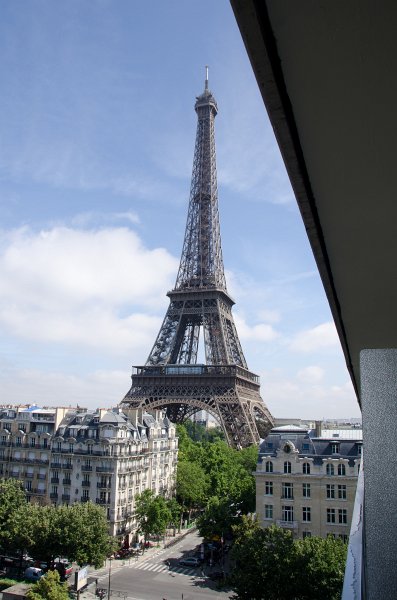 Paris062512-2625.jpg - La Tour Eiffel / Eiffel Tower, view from room 807, Pullman Hotel